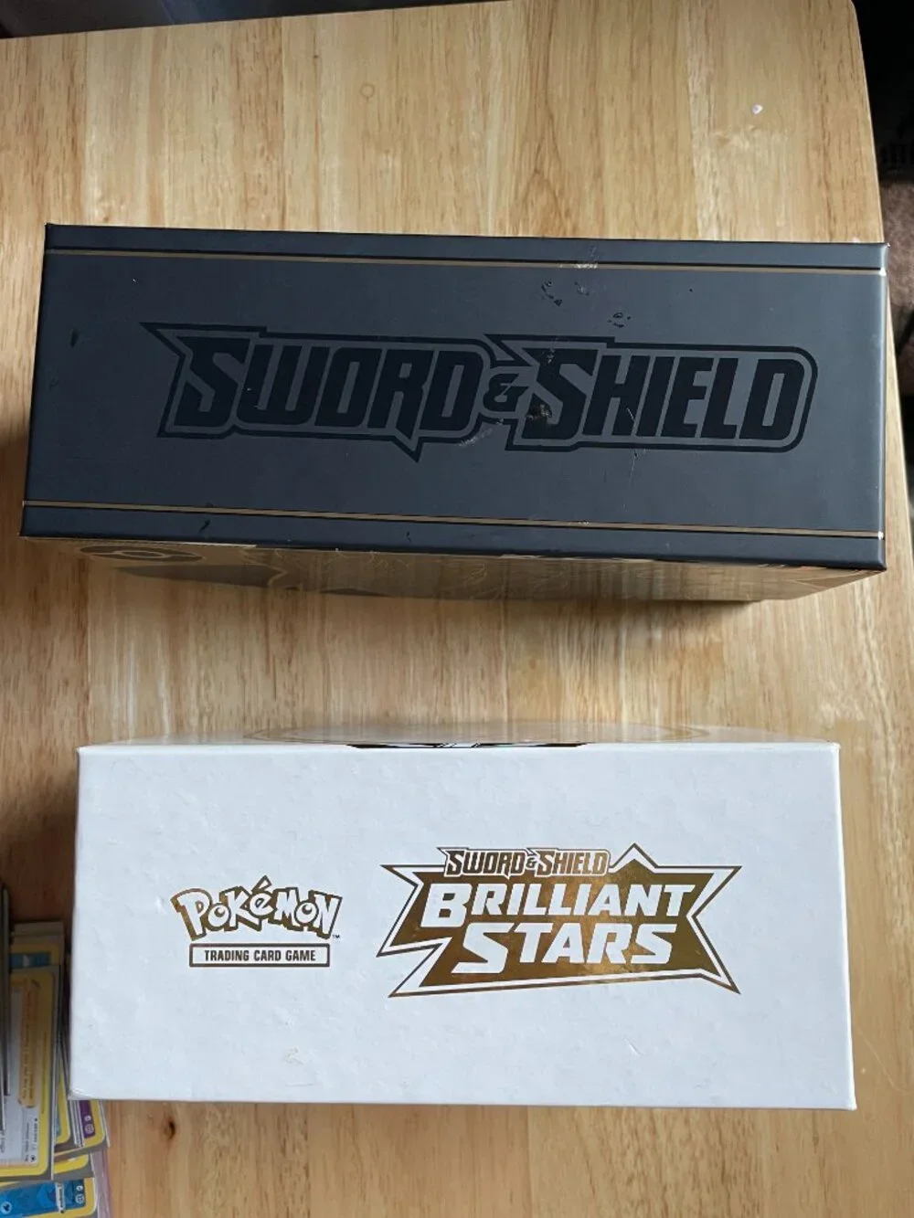 Pokémon Sword & Shield 79 Card Lot + 2 Boxes + 2 Silver Tempest Booster Packs